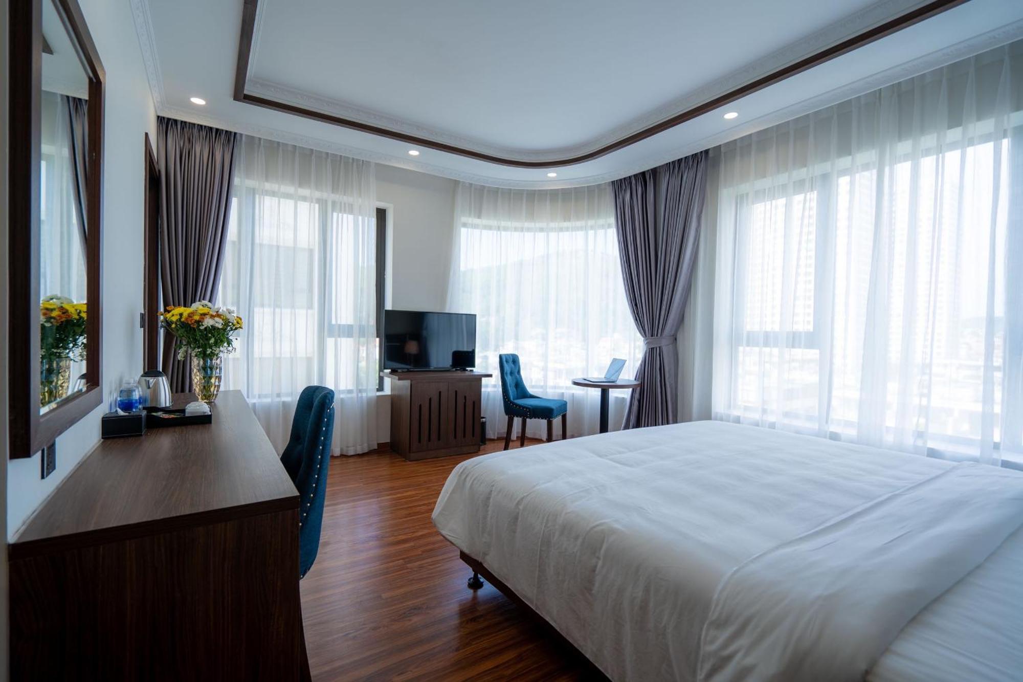 Xuan Thanh Luxury Hotel Ha Long Buitenkant foto